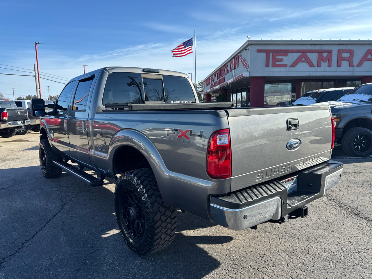 Ford Super Duty F-250 SRW 4WD Crew Cab 156" Lariat 2011