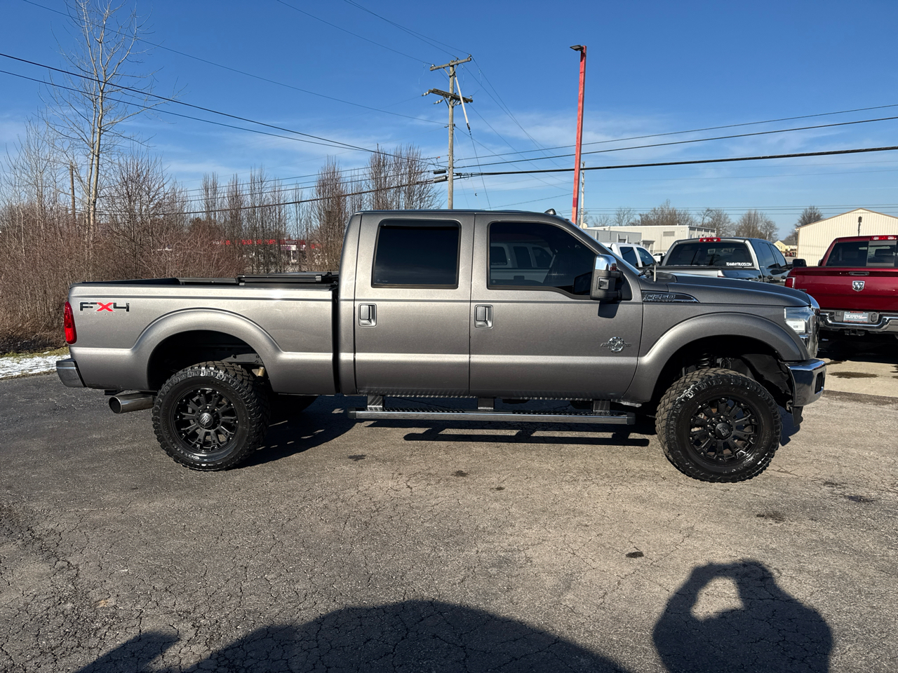Ford Super Duty F-250 SRW 4WD Crew Cab 156" Lariat 2011