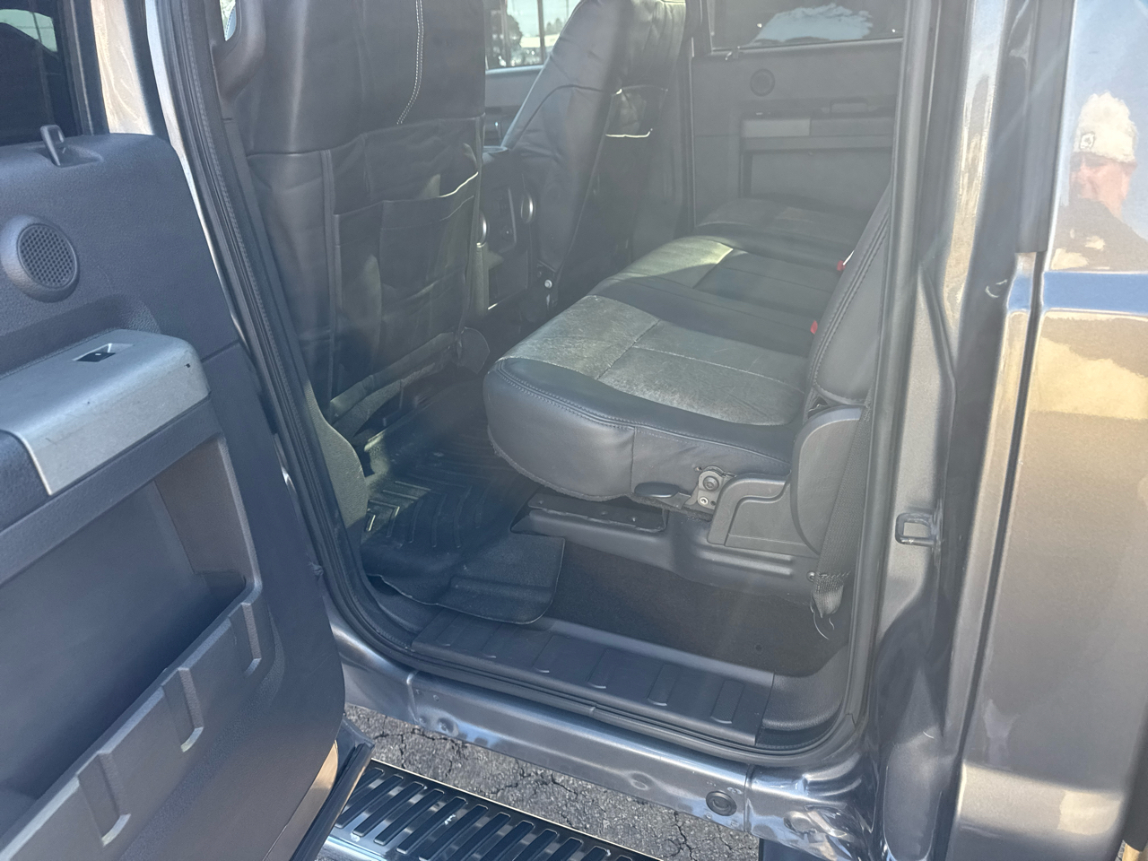 Ford Super Duty F-250 SRW 4WD Crew Cab 156" Lariat 2011