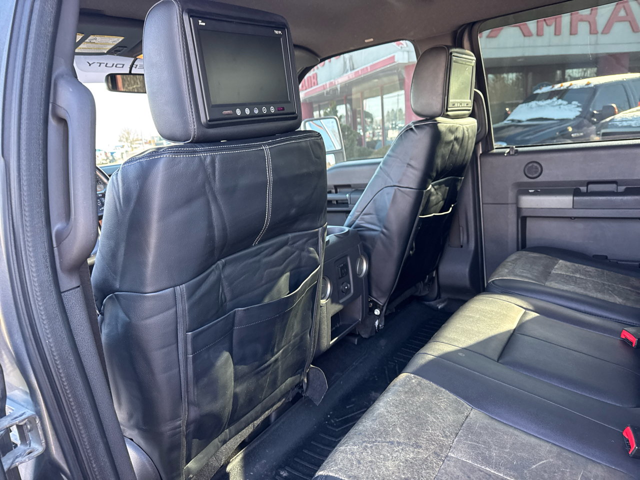 Ford Super Duty F-250 SRW 4WD Crew Cab 156" Lariat 2011