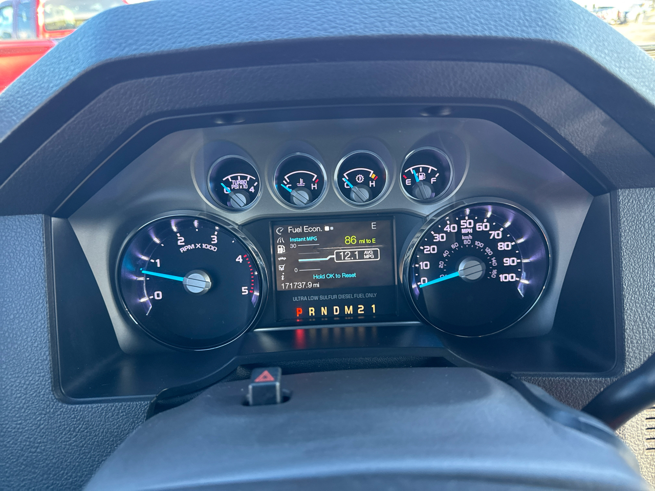 Ford Super Duty F-250 SRW 4WD Crew Cab 156" Lariat 2011