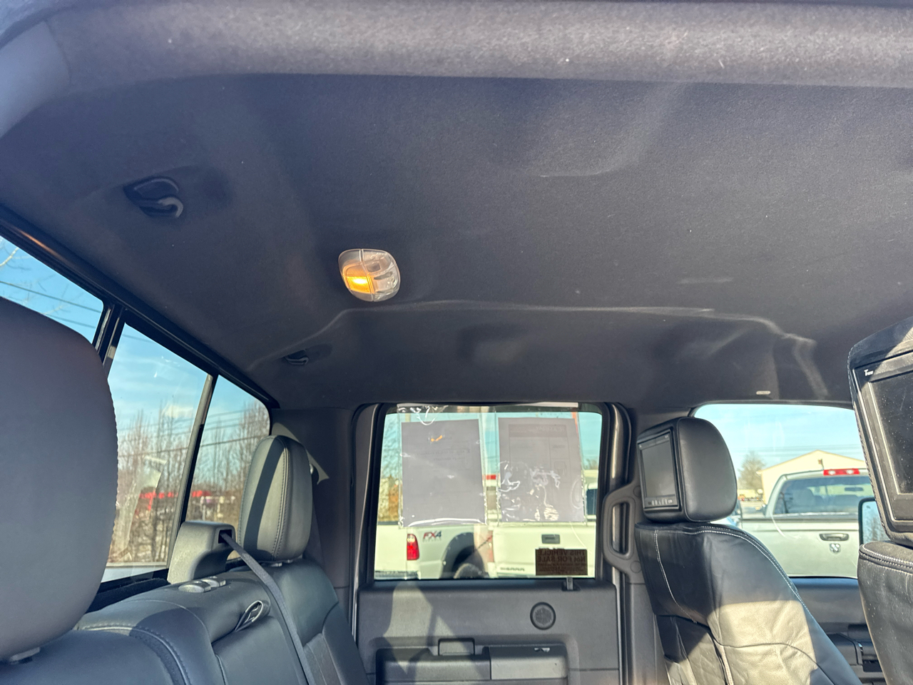 Ford Super Duty F-250 SRW 4WD Crew Cab 156" Lariat 2011