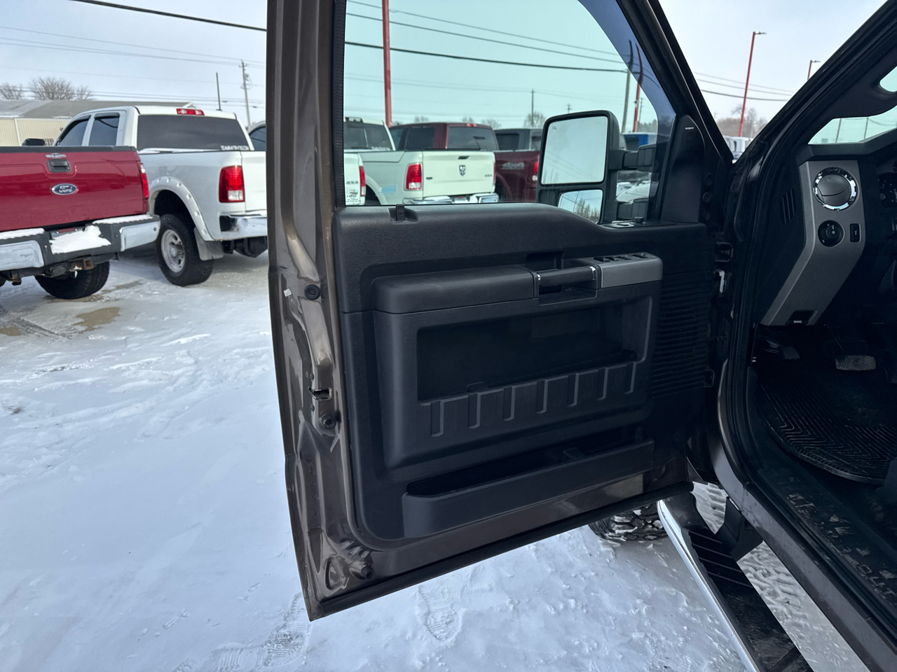 Ford Super Duty F-250 SRW 4WD Crew Cab 172" Lariat 2016