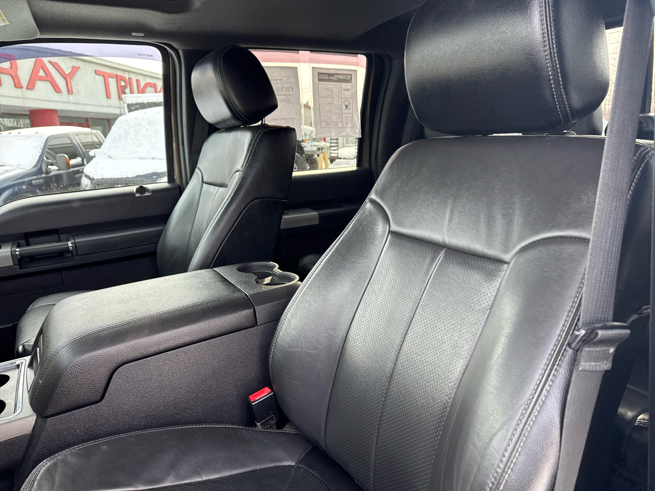 Ford Super Duty F-250 SRW 4WD Crew Cab 172" Lariat 2016