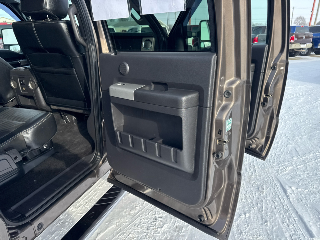 Ford Super Duty F-250 SRW 4WD Crew Cab 172" Lariat 2016