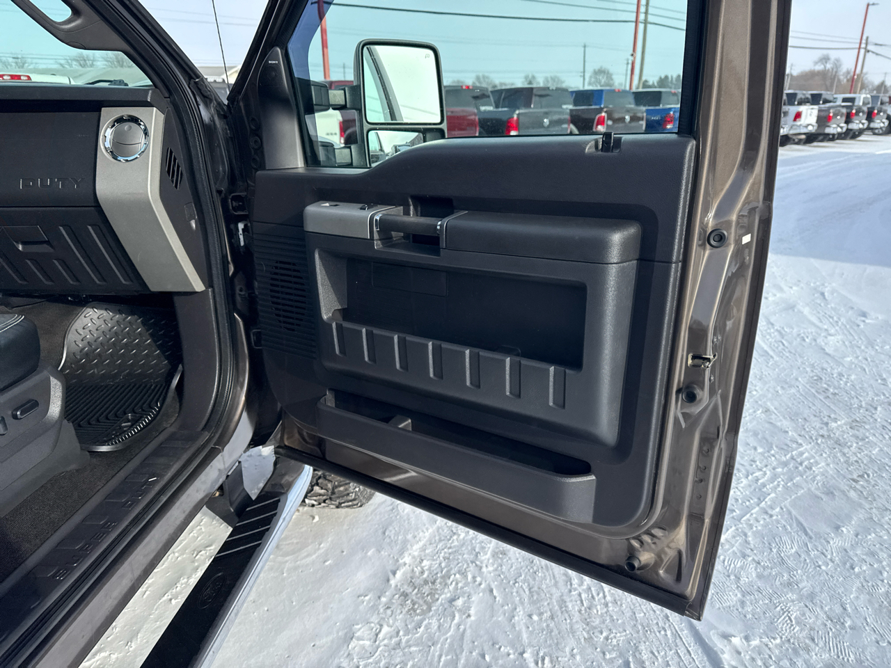 Ford Super Duty F-250 SRW 4WD Crew Cab 172" Lariat 2016