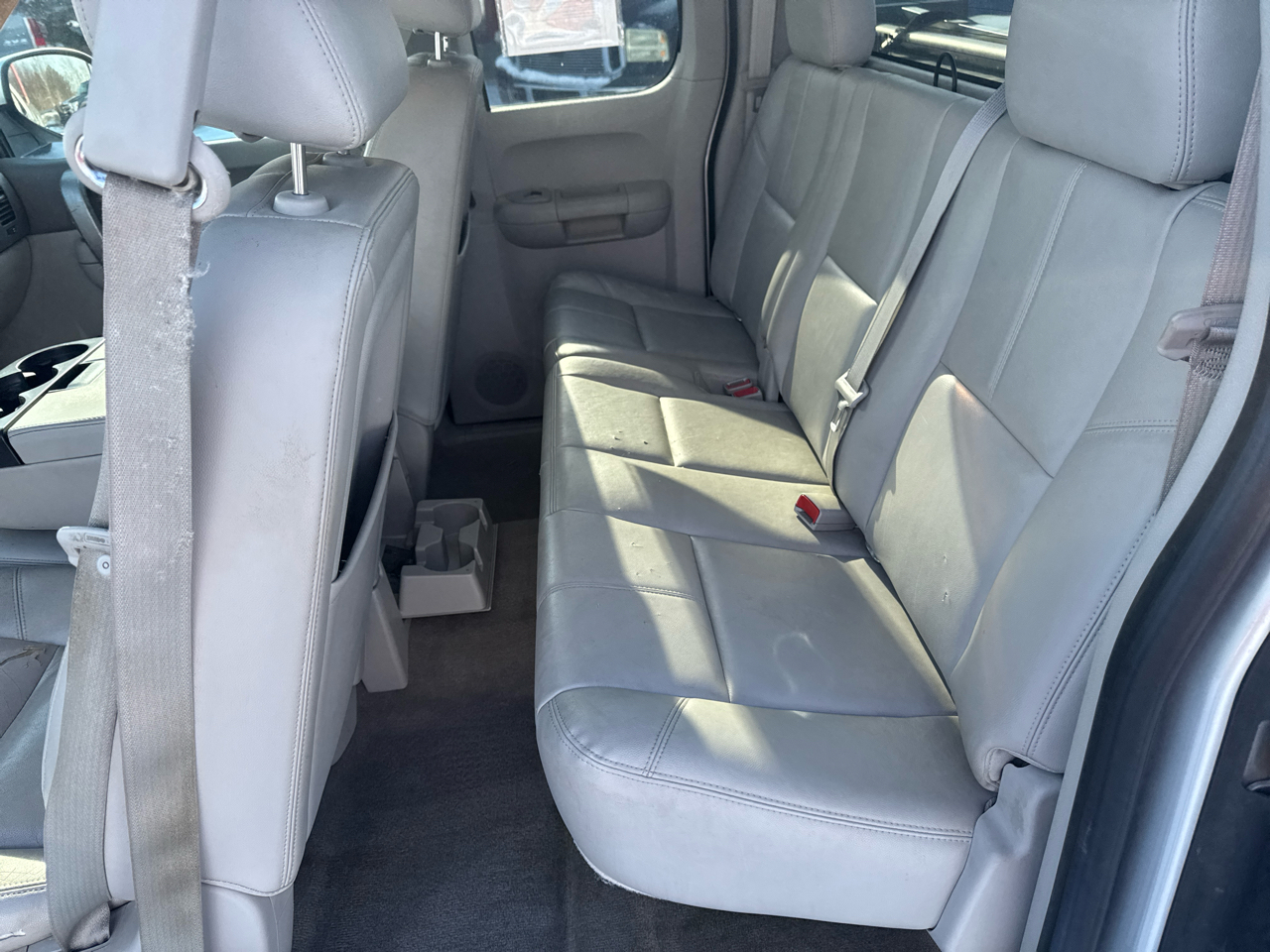 Chevrolet Silverado 1500 4WD Ext Cab 143.5" LT 2012