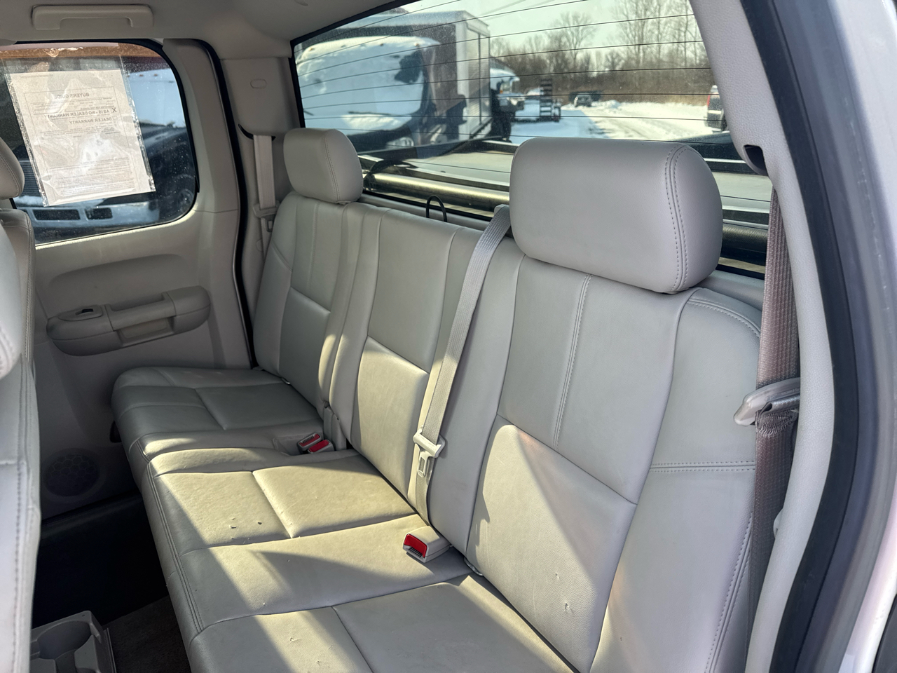 Chevrolet Silverado 1500 4WD Ext Cab 143.5" LT 2012