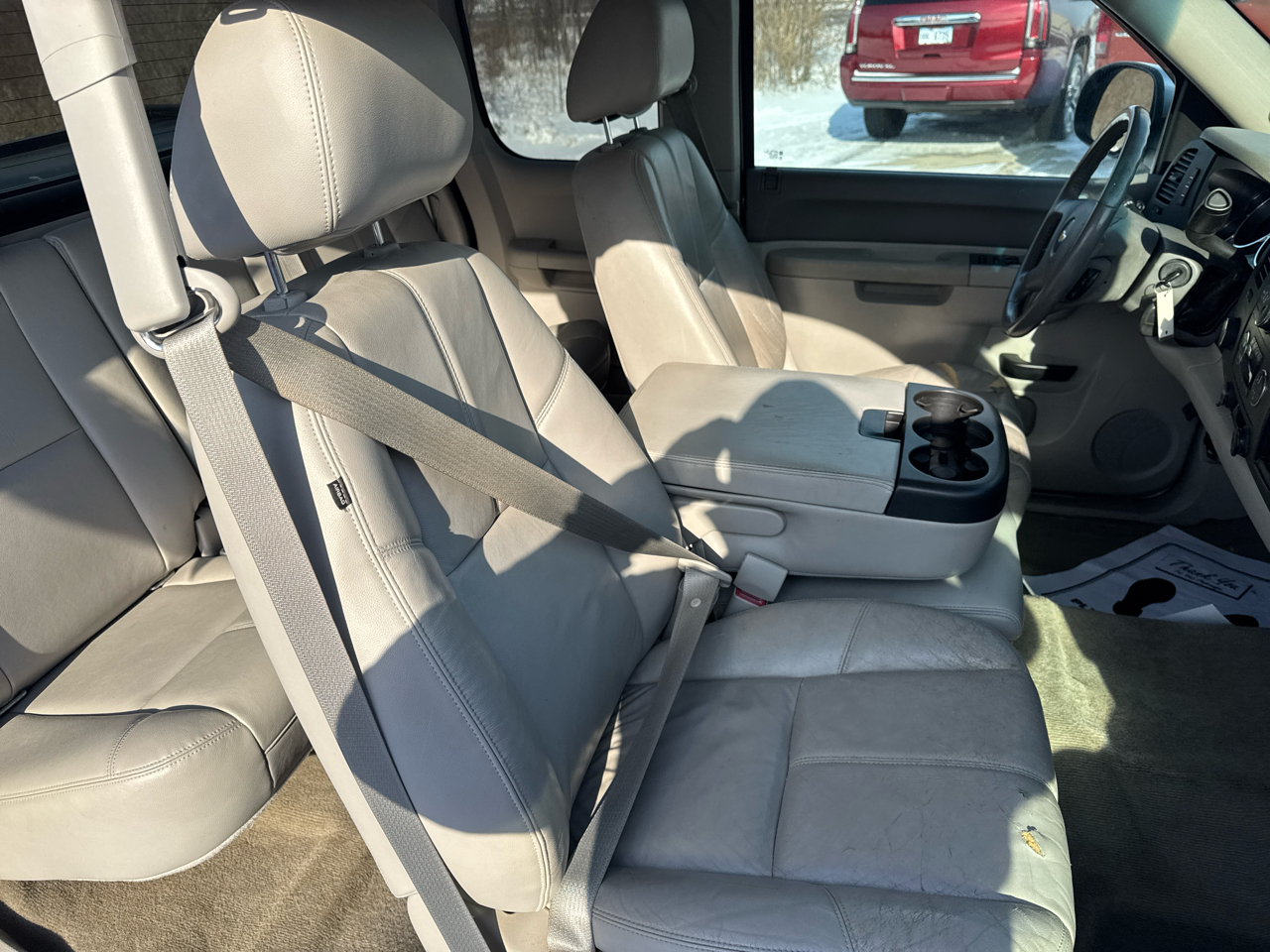 Chevrolet Silverado 1500 4WD Ext Cab 143.5" LT 2012