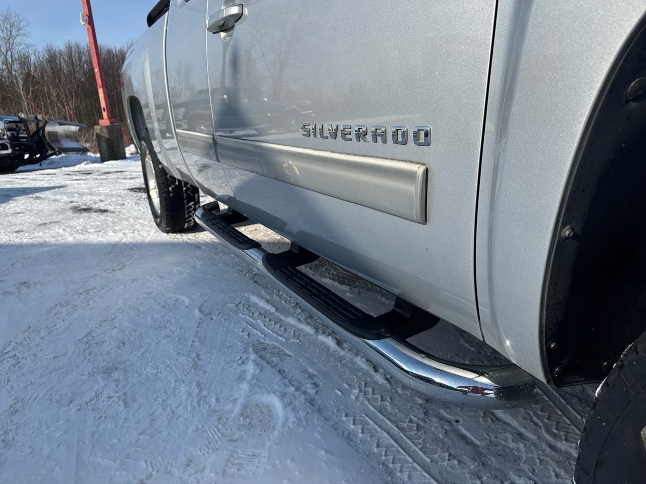 Chevrolet Silverado 1500 4WD Ext Cab 143.5" LT 2012