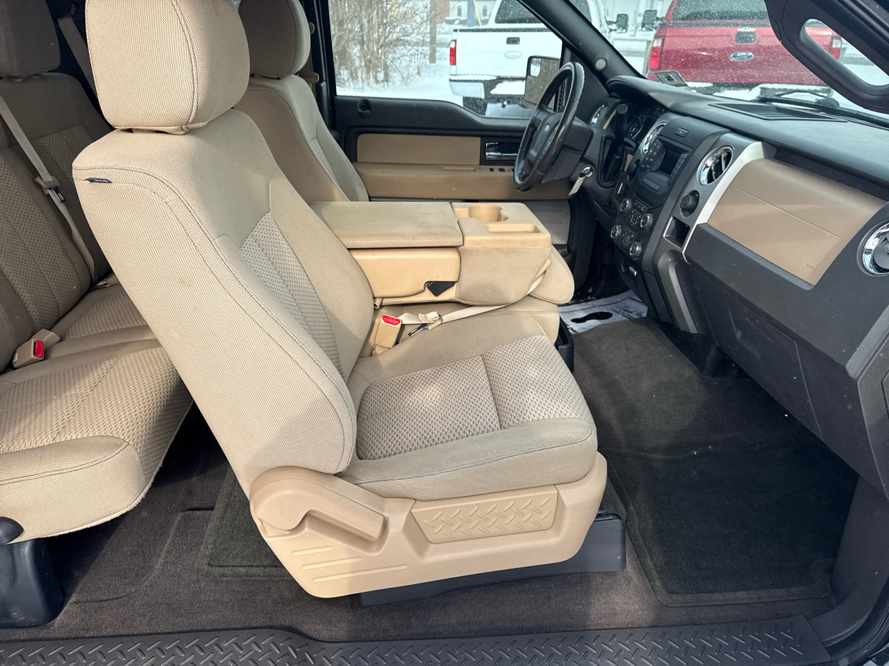 Ford F-150 4WD SuperCab 145" XLT 2013