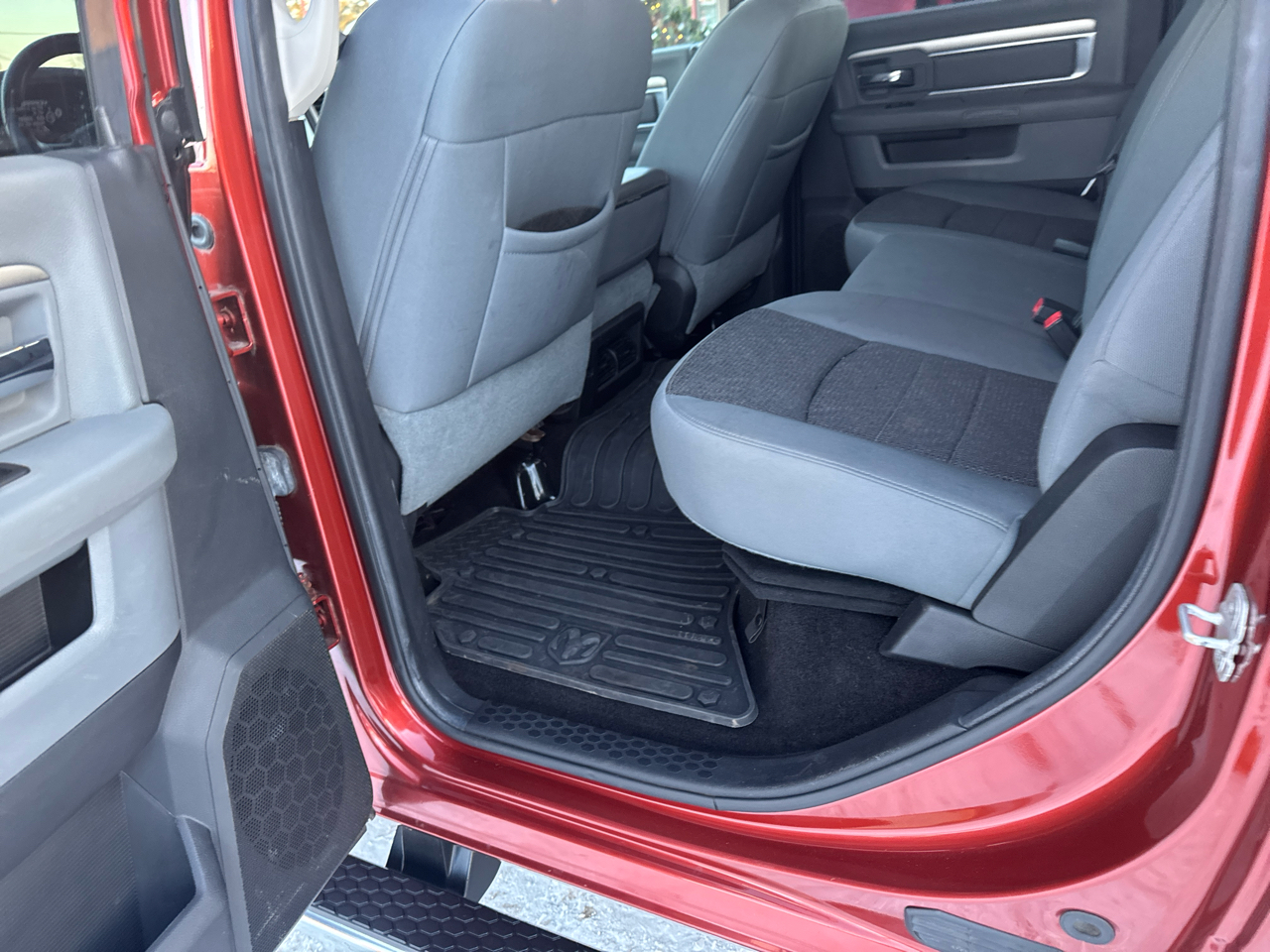 RAM 2500 4WD Crew Cab 149" SLT 2013