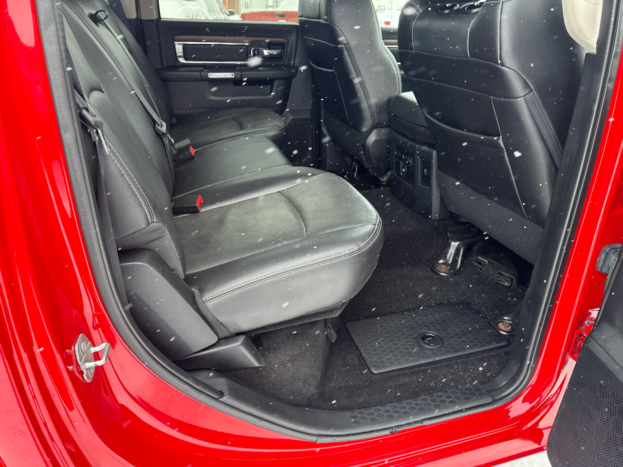 RAM 3500 4WD Crew Cab 149" Laramie 2016