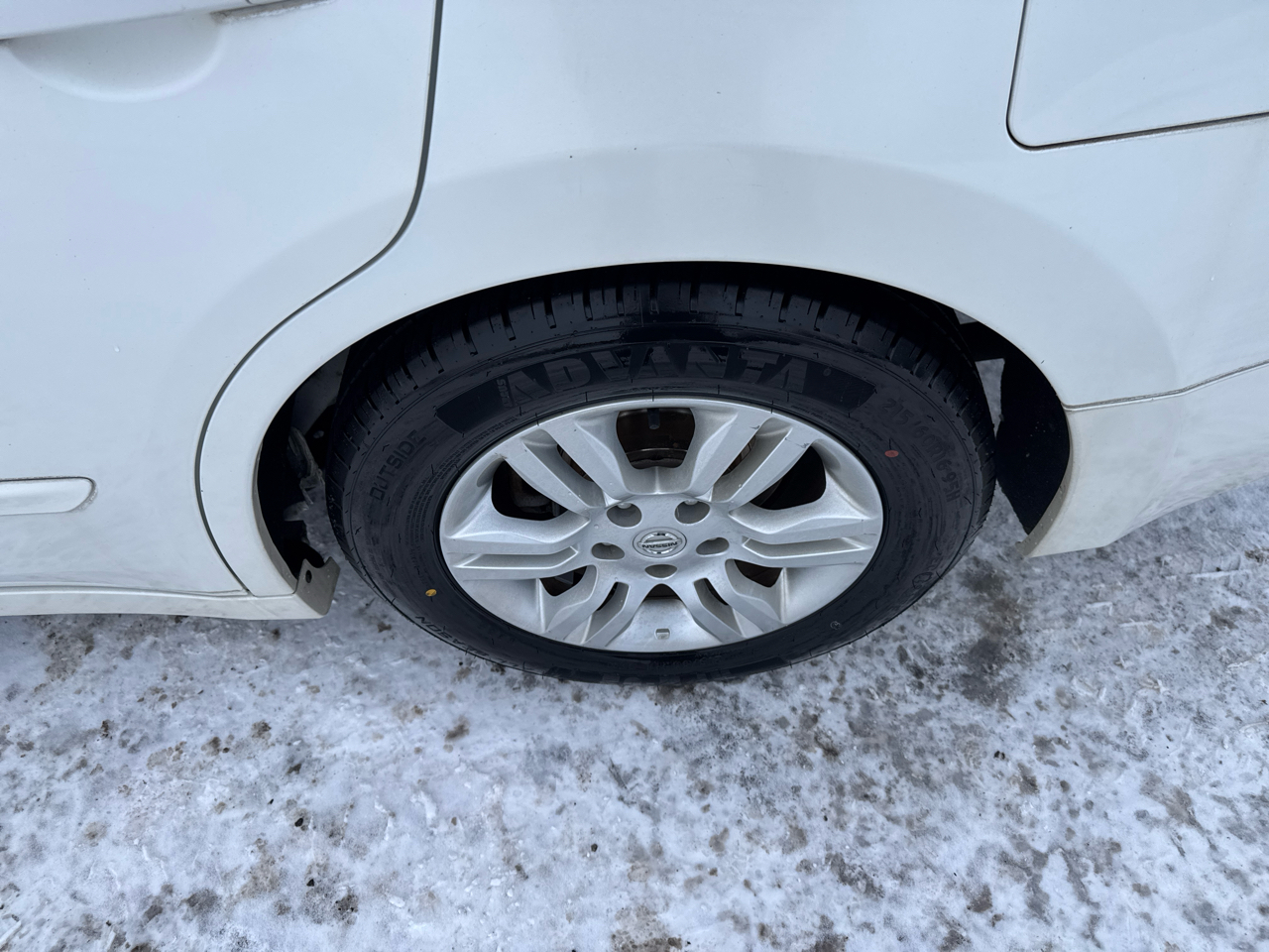 Nissan Altima 4dr Sdn I4 CVT 2.5 S 2012