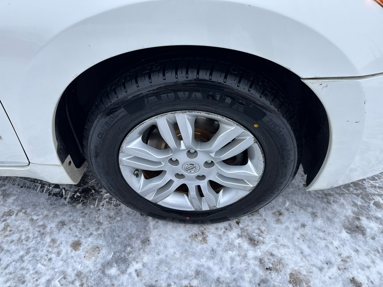 Nissan Altima 4dr Sdn I4 CVT 2.5 S 2012