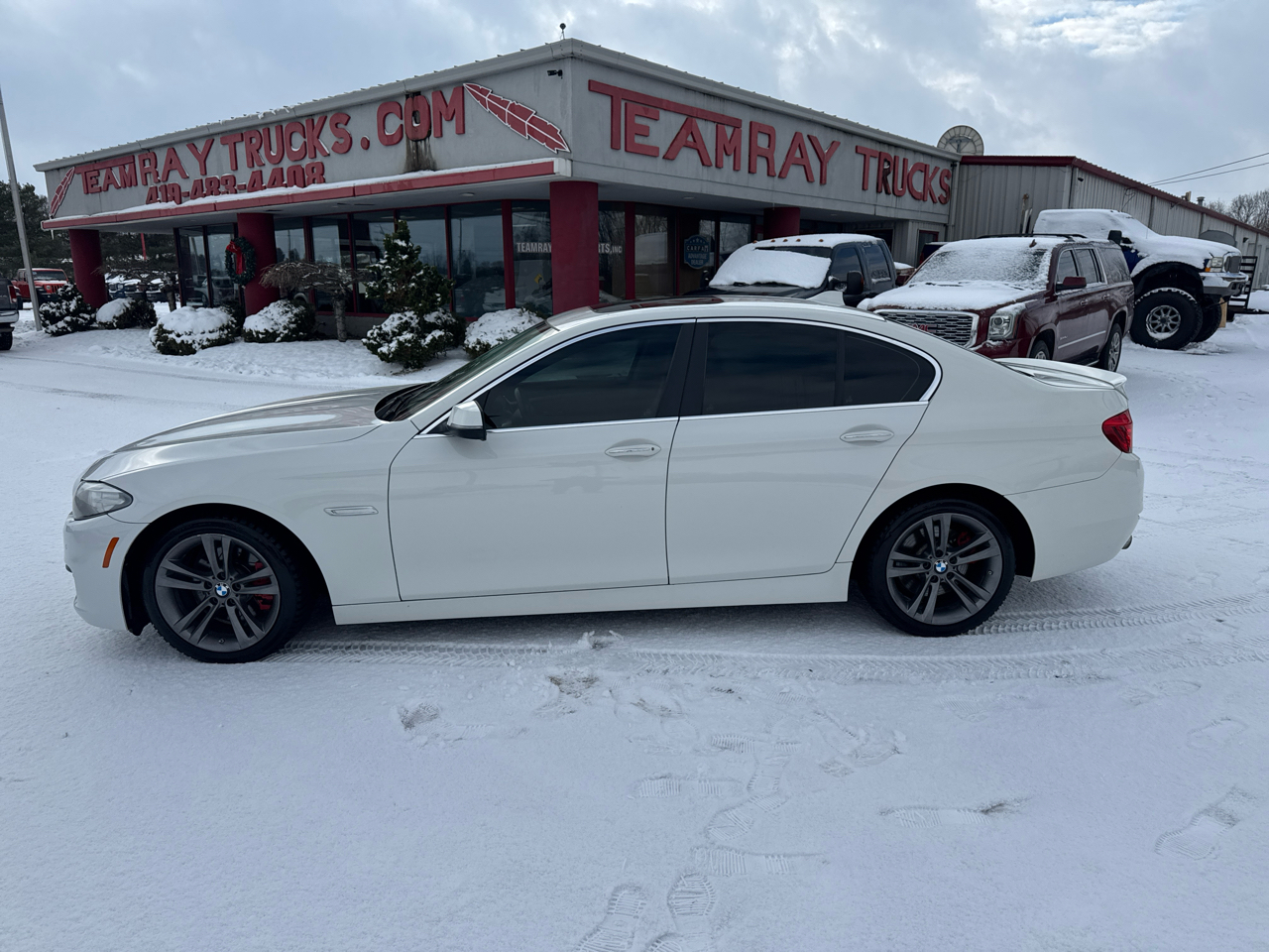 BMW 5 Series 4dr Sdn 528i xDrive AWD 2014