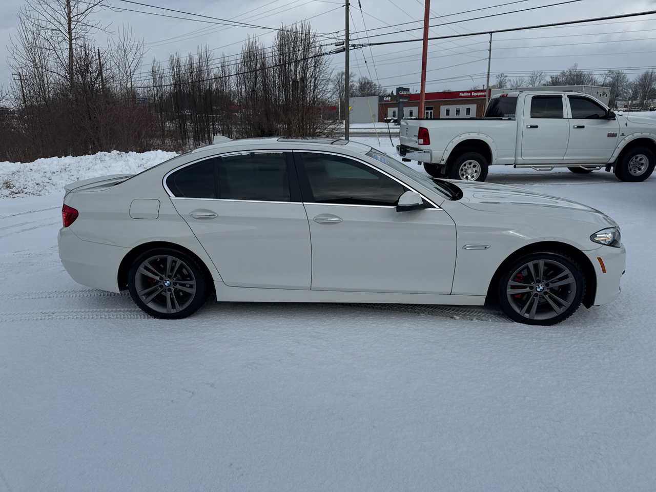 BMW 5 Series 4dr Sdn 528i xDrive AWD 2014
