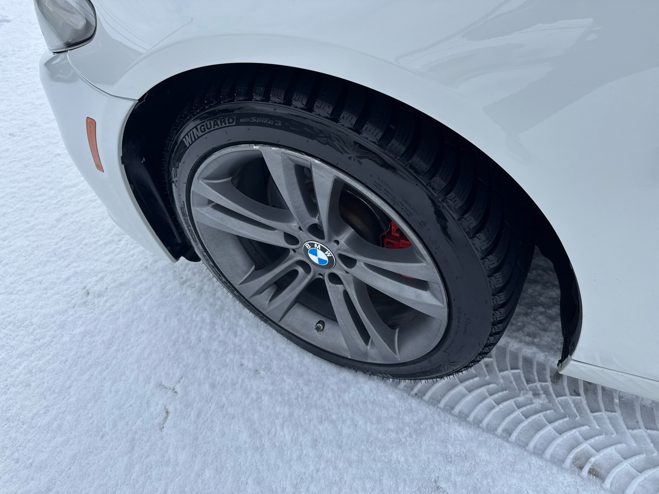 BMW 5 Series 4dr Sdn 528i xDrive AWD 2014