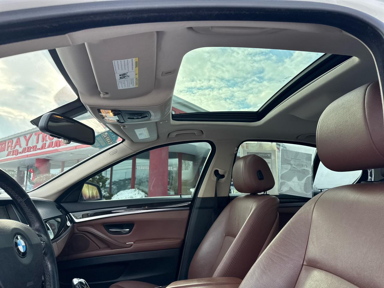 BMW 5 Series 4dr Sdn 528i xDrive AWD 2014