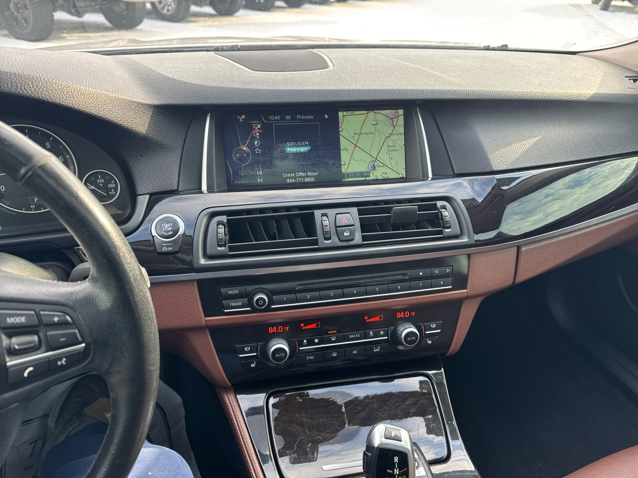 BMW 5 Series 4dr Sdn 528i xDrive AWD 2014