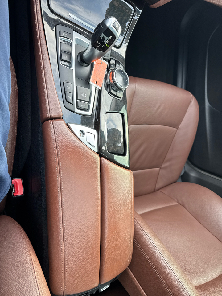 BMW 5 Series 4dr Sdn 528i xDrive AWD 2014