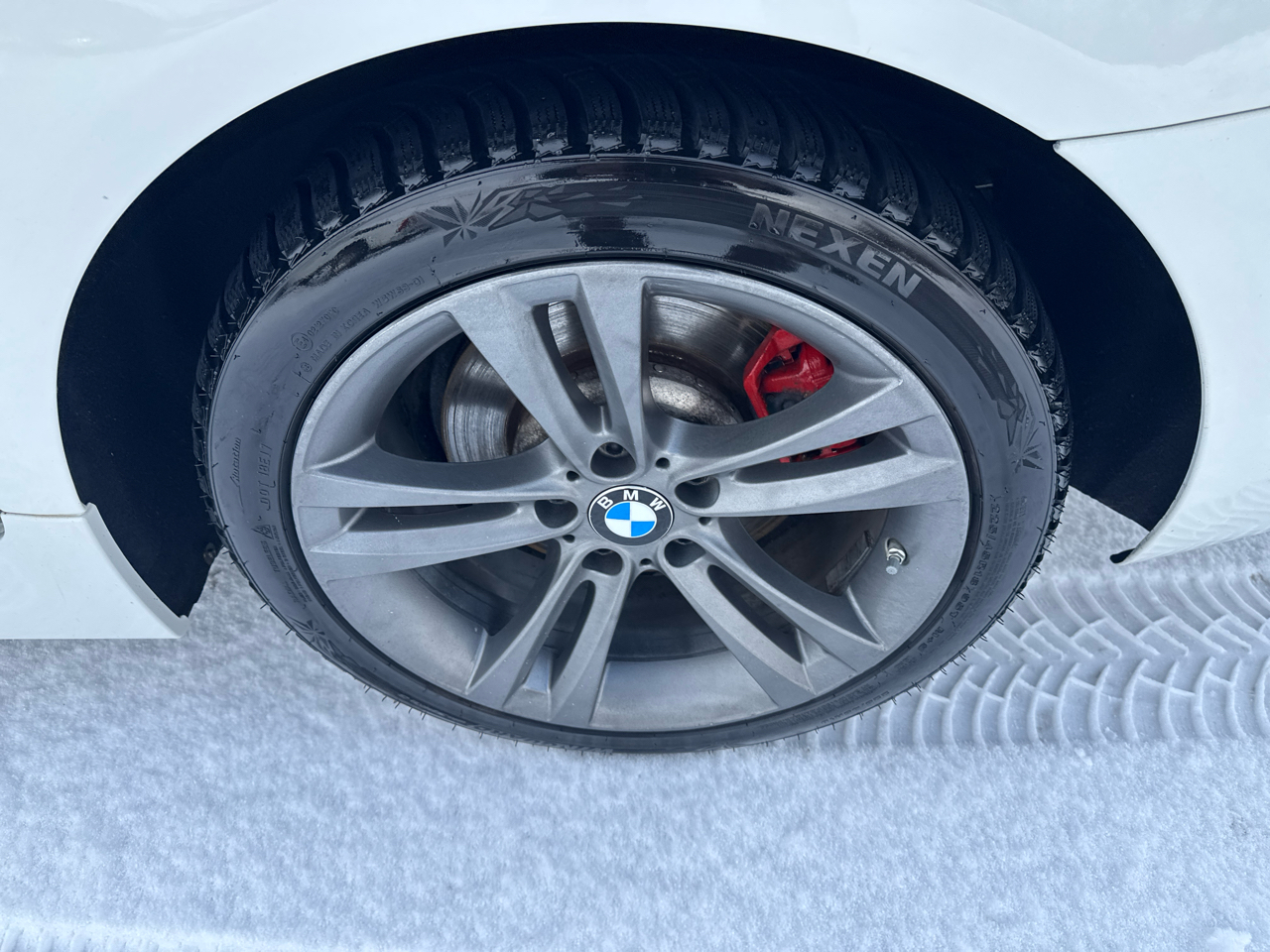 BMW 5 Series 4dr Sdn 528i xDrive AWD 2014