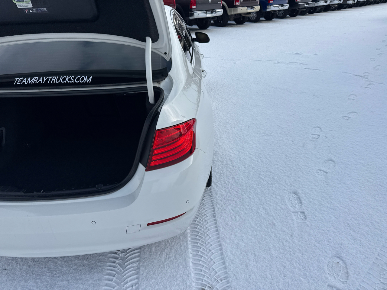 BMW 5 Series 4dr Sdn 528i xDrive AWD 2014