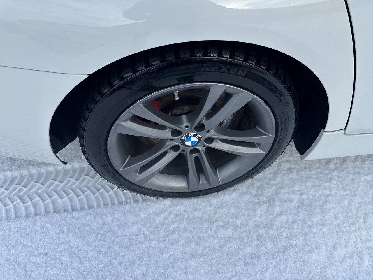 BMW 5 Series 4dr Sdn 528i xDrive AWD 2014