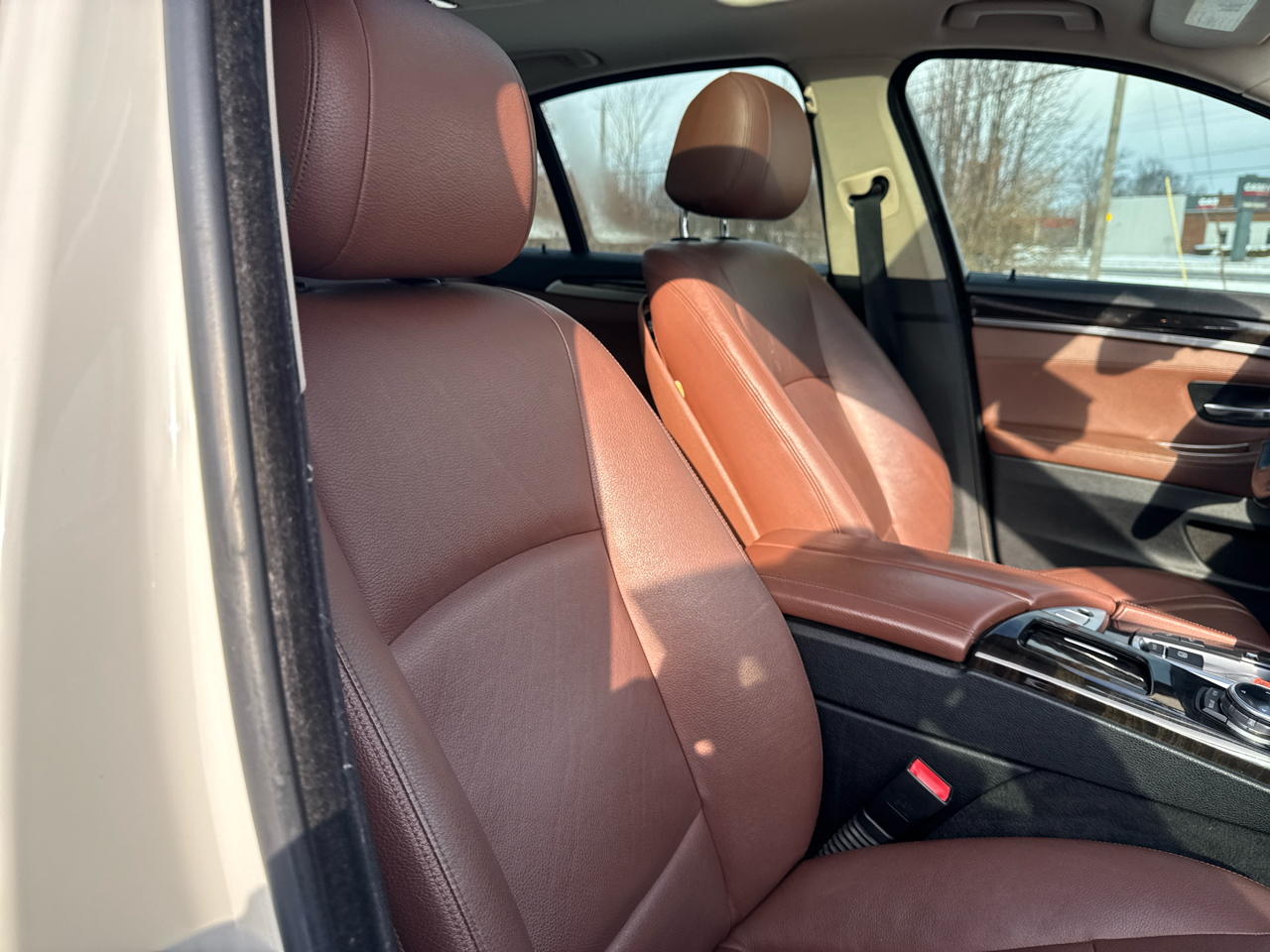 BMW 5 Series 4dr Sdn 528i xDrive AWD 2014