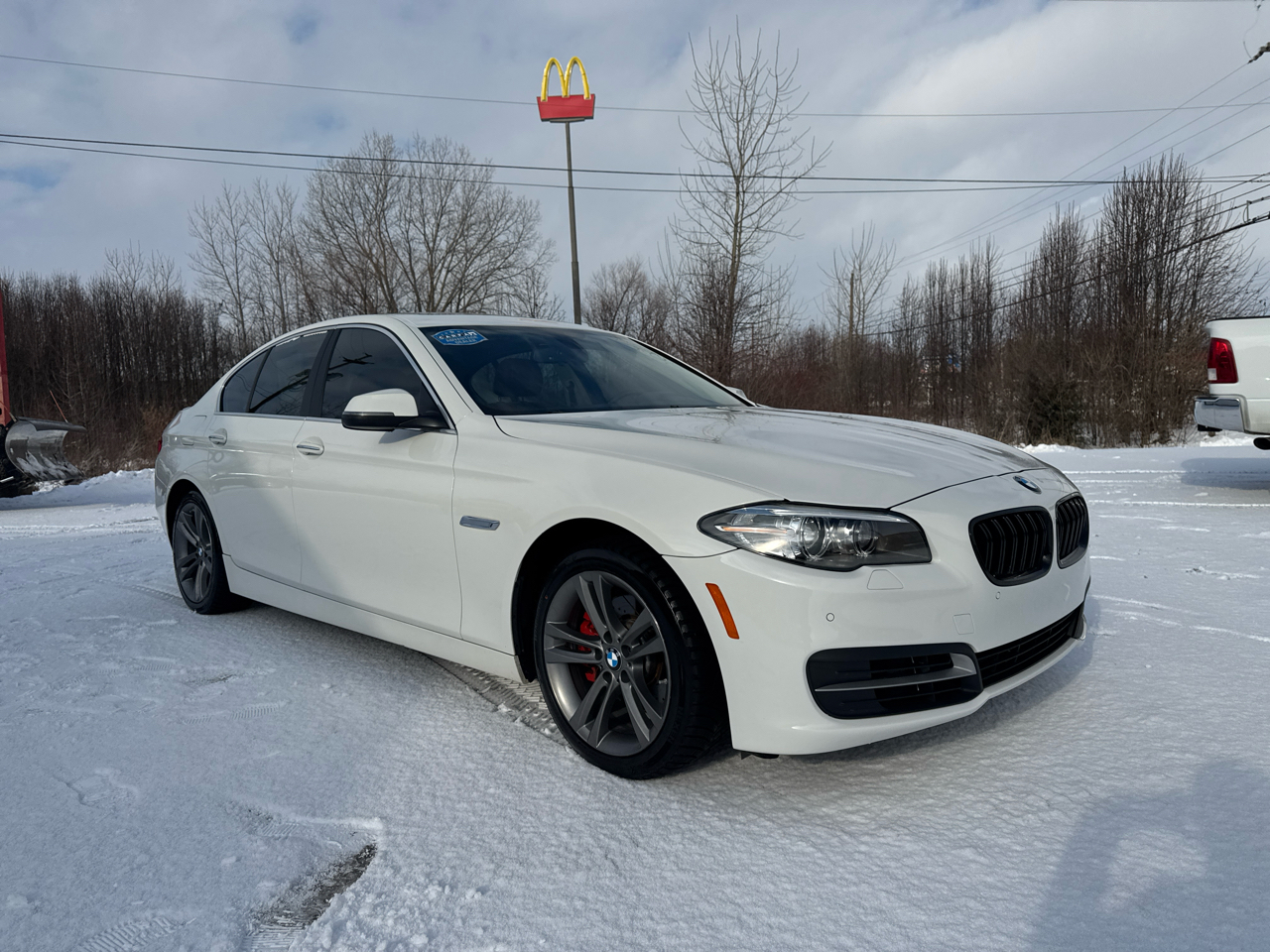 BMW 5 Series 4dr Sdn 528i xDrive AWD 2014