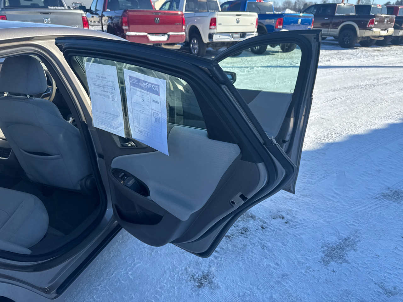 Chevrolet Malibu 4dr Sdn LT 2022