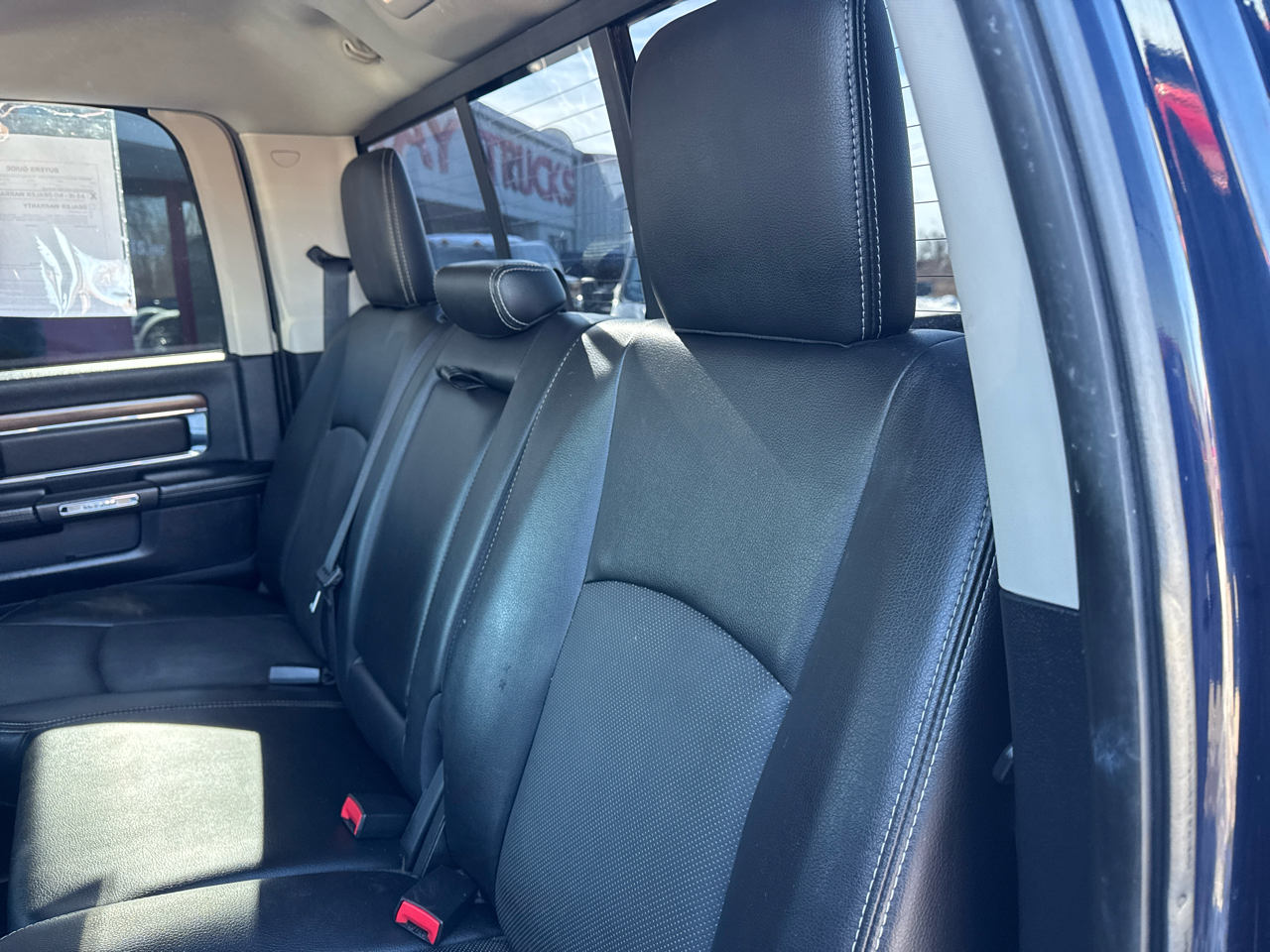 RAM 2500 4WD Crew Cab 149" Laramie 2014