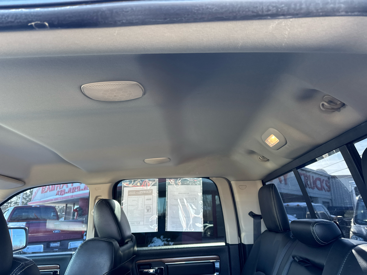 RAM 2500 4WD Crew Cab 149" Laramie 2014