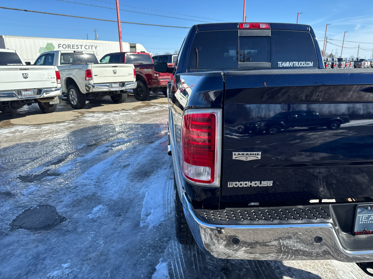 RAM 2500 4WD Crew Cab 149" Laramie 2014