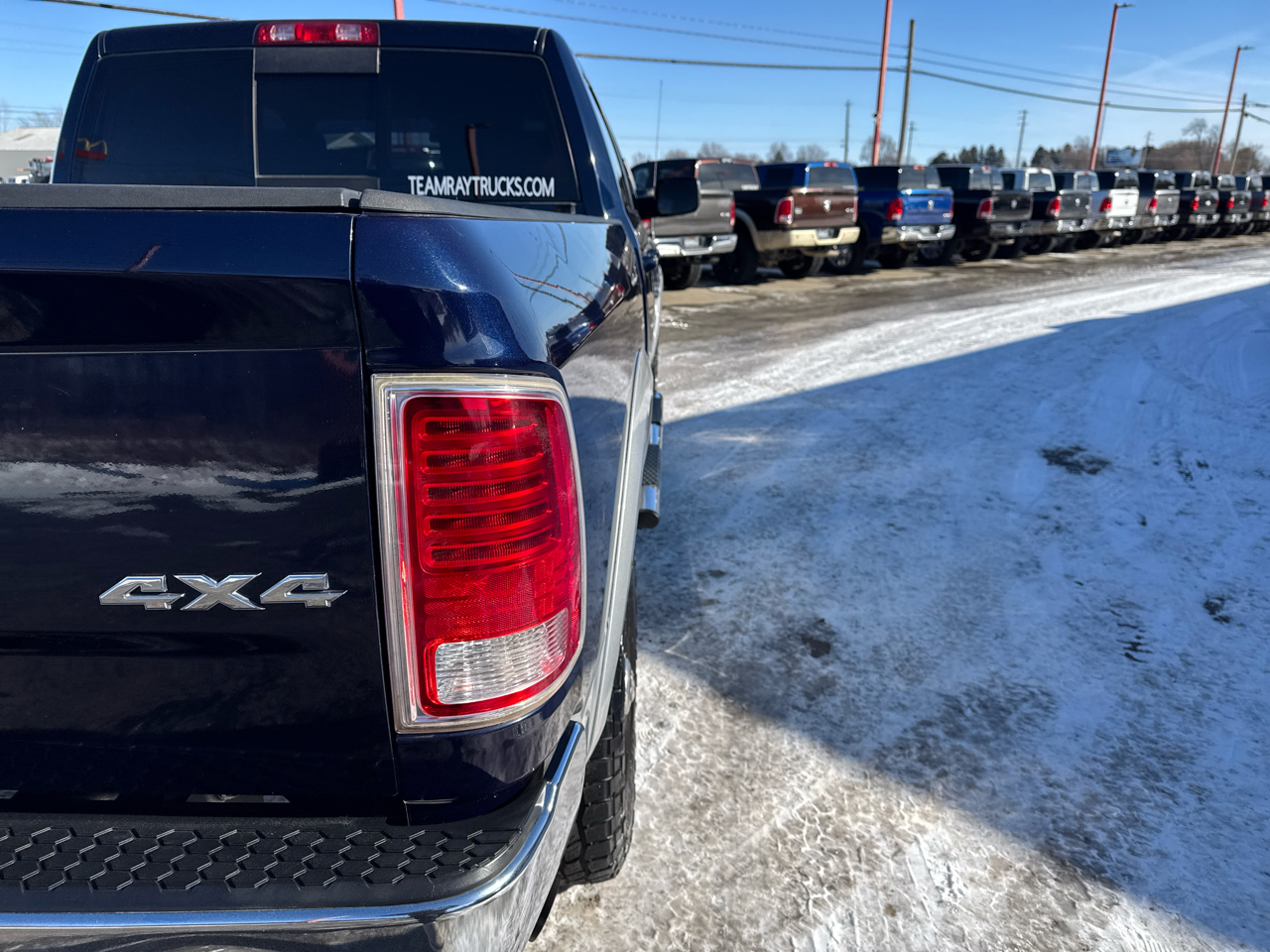RAM 2500 4WD Crew Cab 149" Laramie 2014