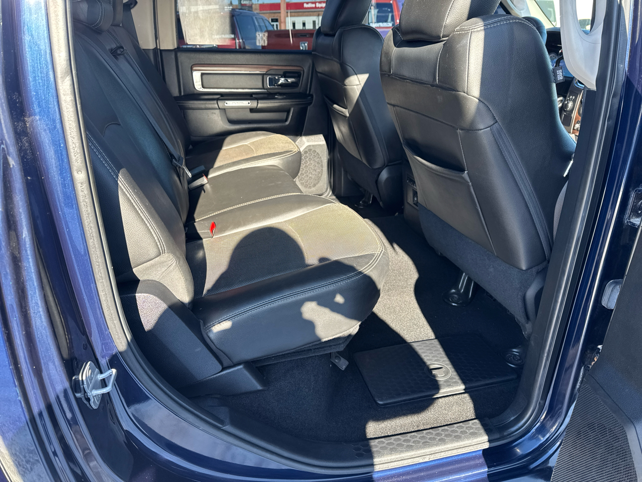 RAM 2500 4WD Crew Cab 149" Laramie 2014