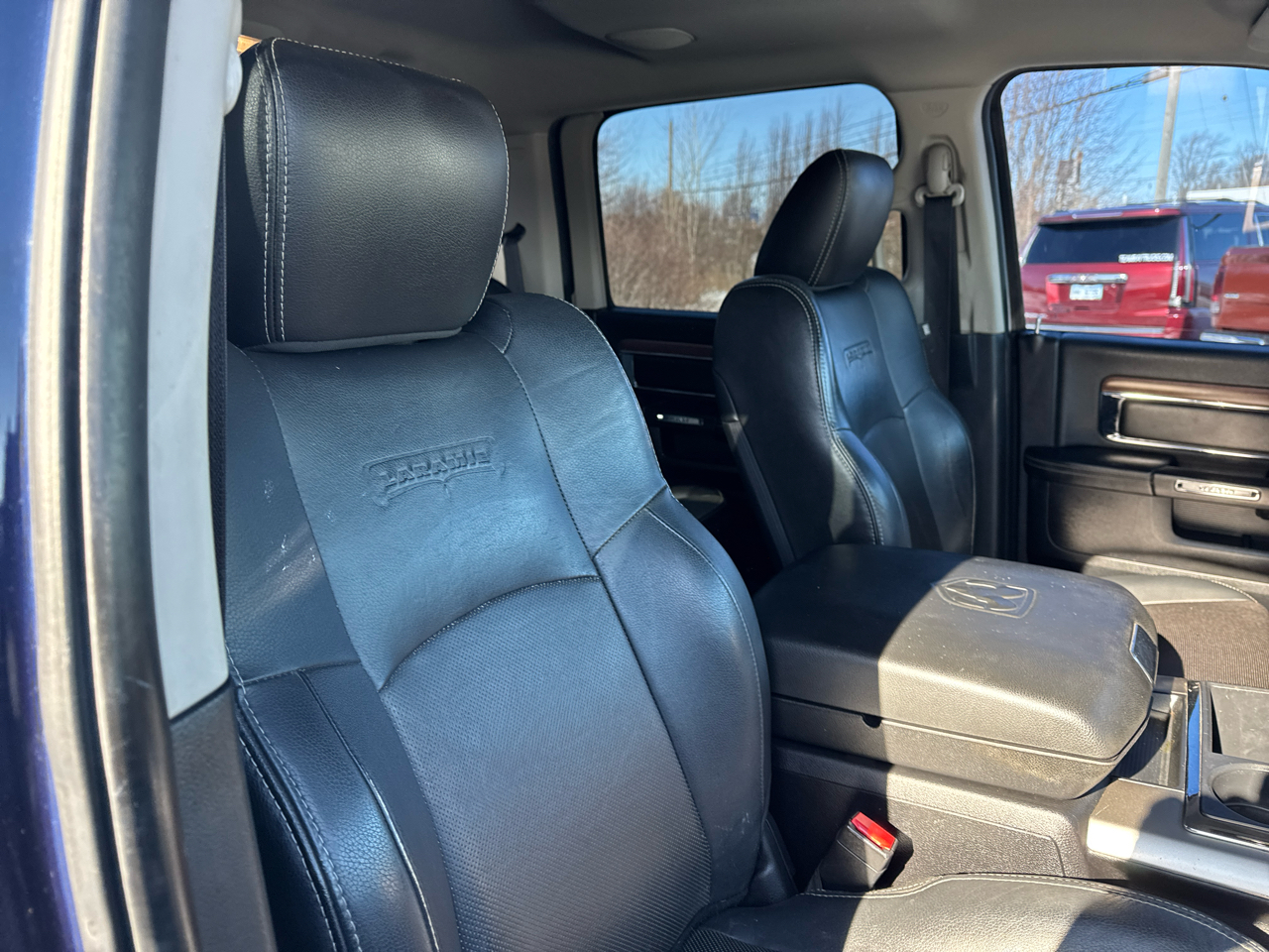 RAM 2500 4WD Crew Cab 149" Laramie 2014