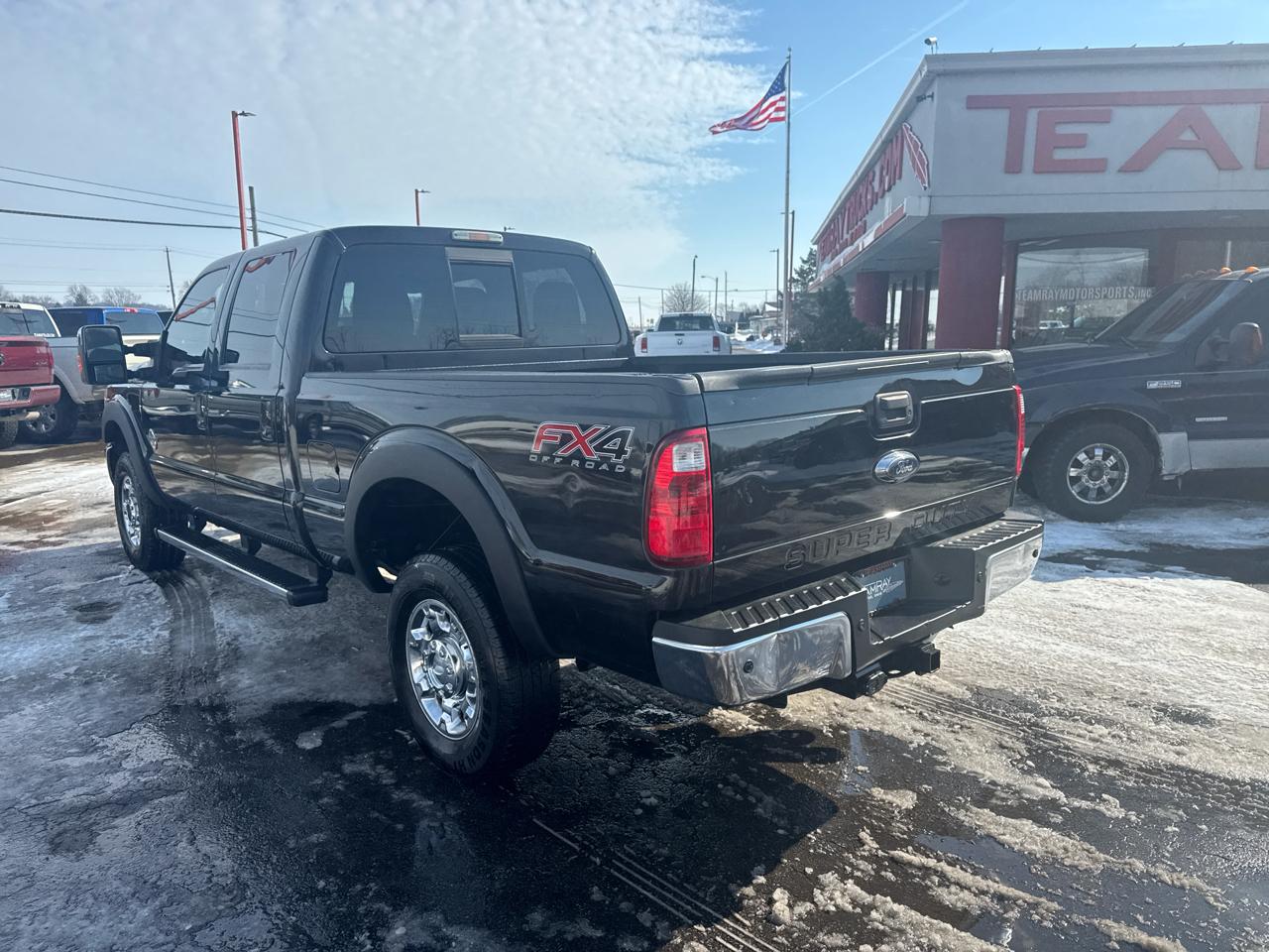 Ford Super Duty F-350 SRW 4WD Crew Cab 156" Lariat 2014