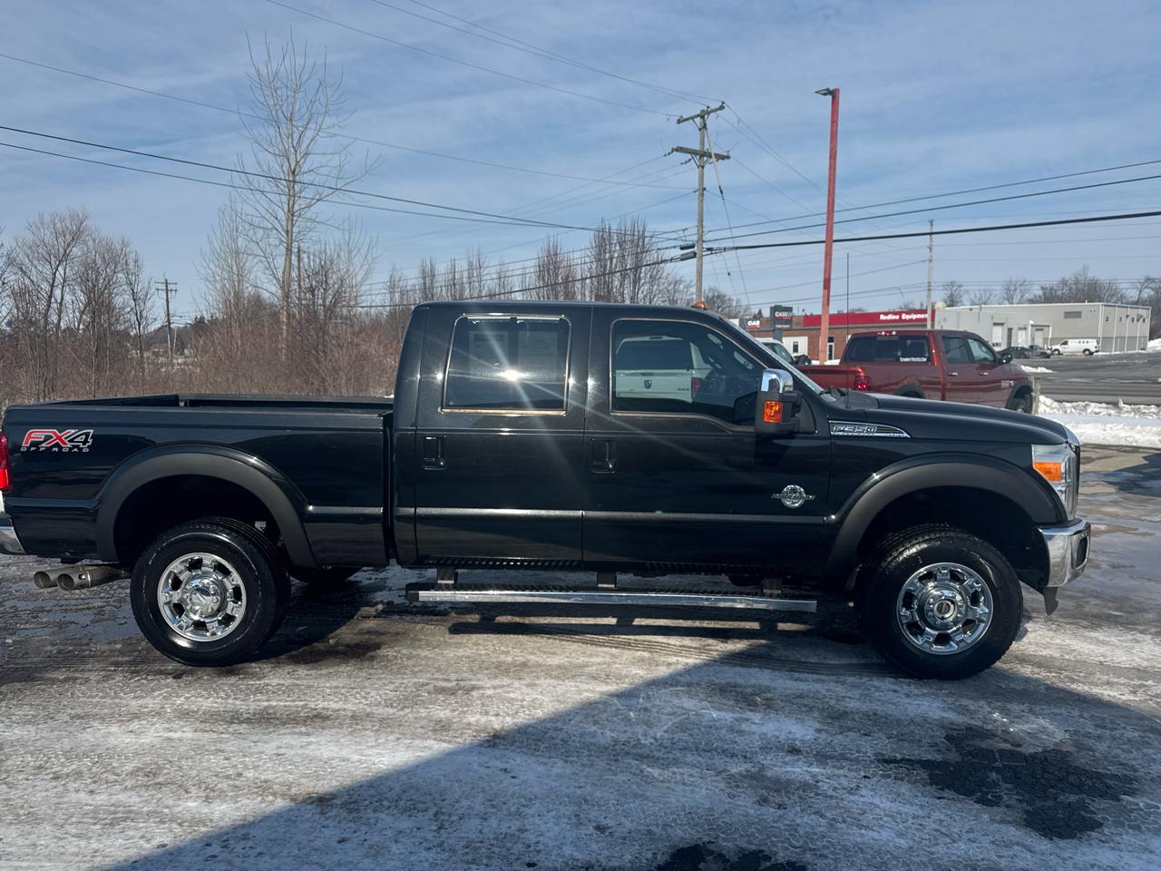 Ford Super Duty F-350 SRW 4WD Crew Cab 156" Lariat 2014