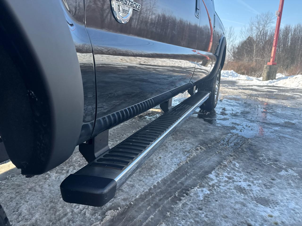 Ford Super Duty F-350 SRW 4WD Crew Cab 156" Lariat 2014