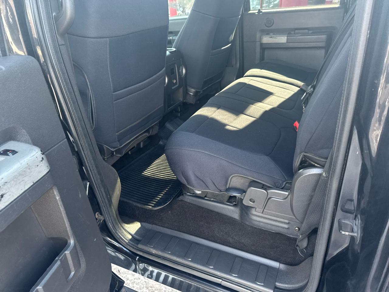 Ford Super Duty F-350 SRW 4WD Crew Cab 156" Lariat 2014