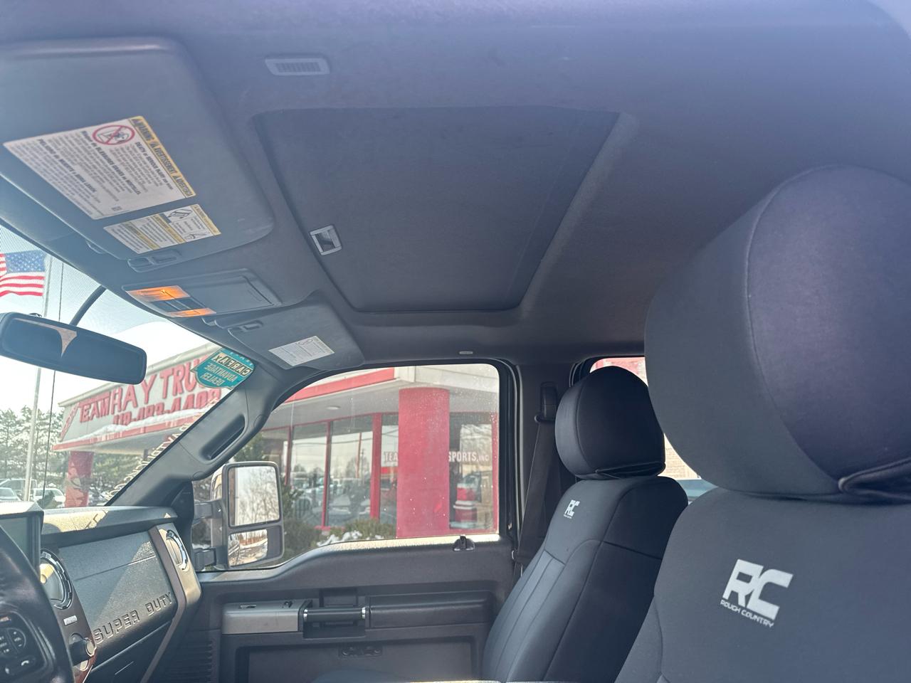 Ford Super Duty F-350 SRW 4WD Crew Cab 156" Lariat 2014