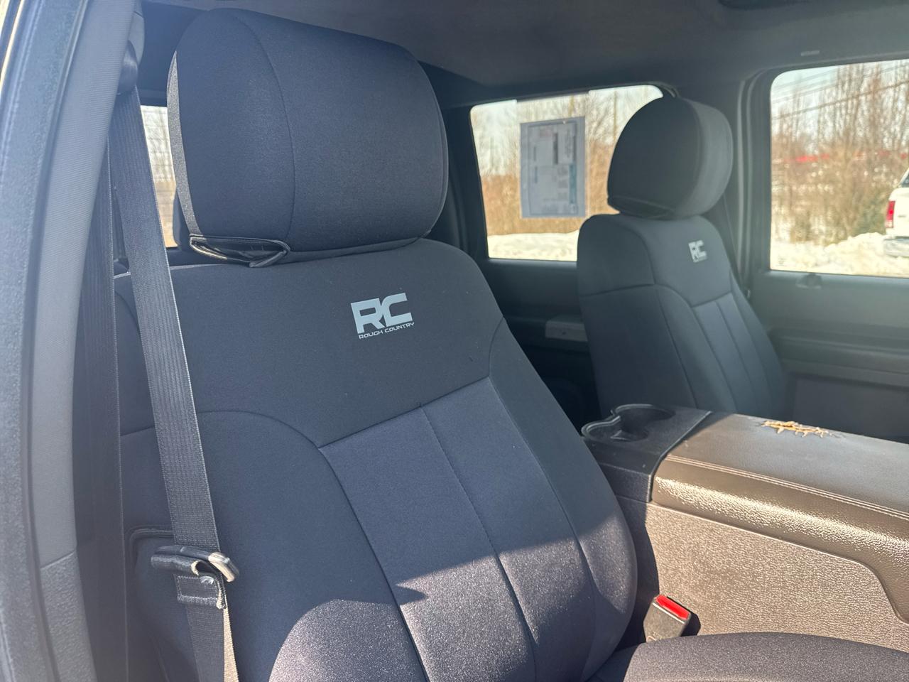 Ford Super Duty F-350 SRW 4WD Crew Cab 156" Lariat 2014