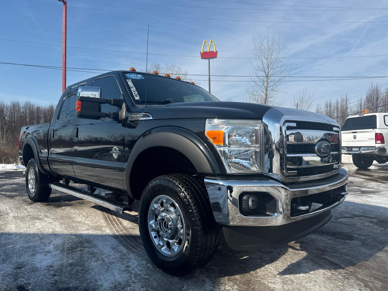 Ford Super Duty F-350 SRW 4WD Crew Cab 156" Lariat 2014