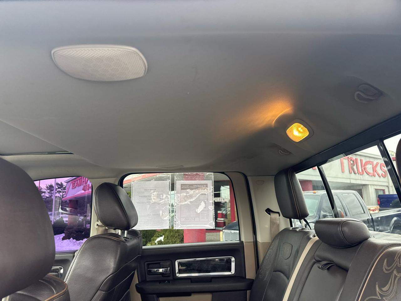 RAM 1500 4WD Crew Cab 140.5" Laramie Longhorn 2012