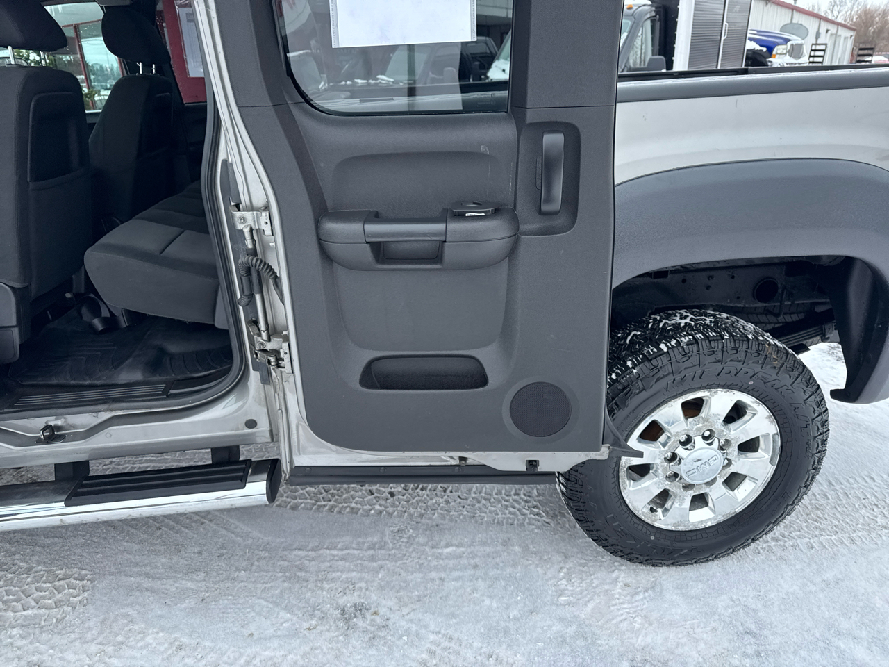 GMC Sierra 2500HD 4WD Ext Cab 144.2" SLE 2012