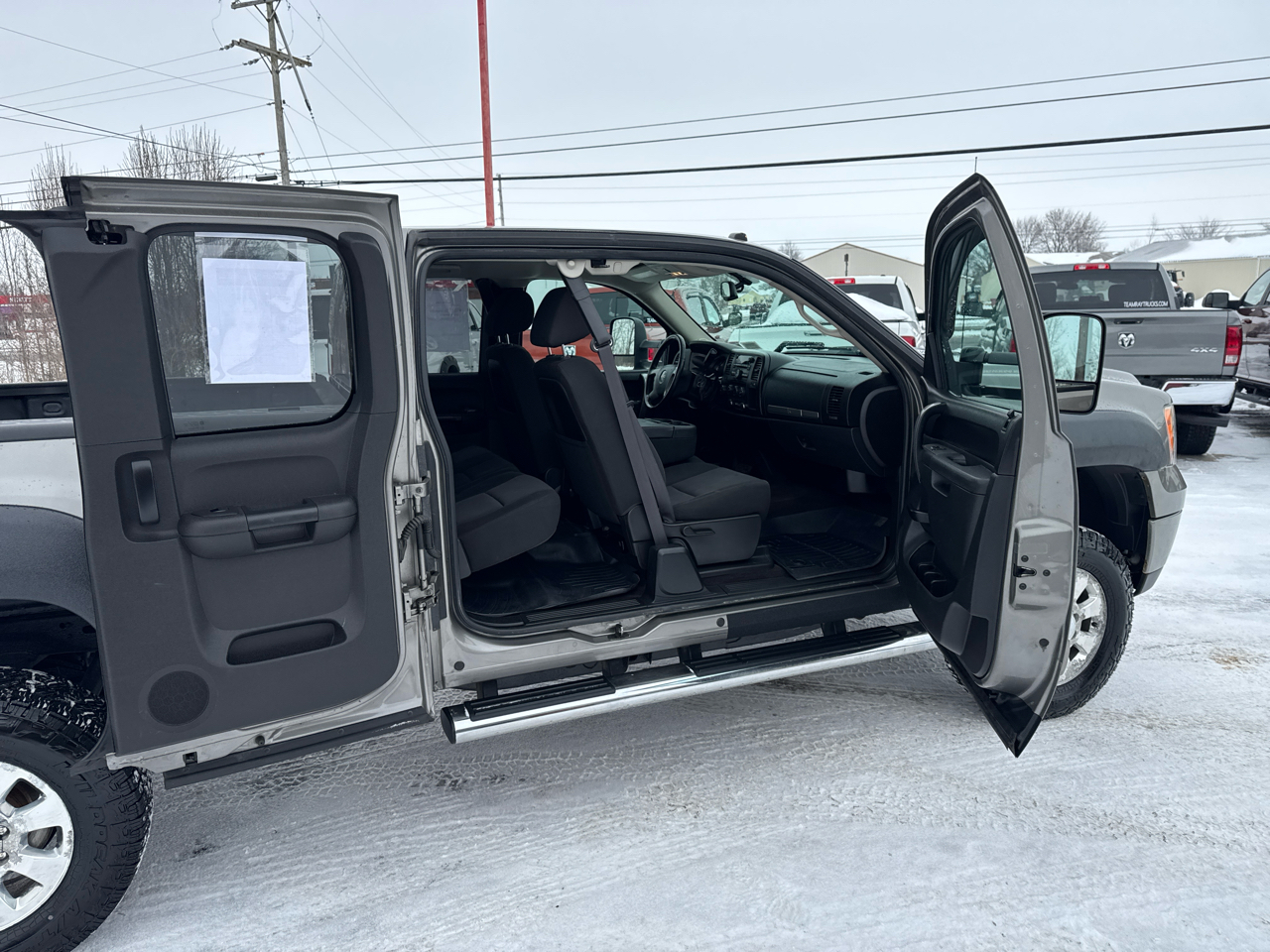 GMC Sierra 2500HD 4WD Ext Cab 144.2" SLE 2012