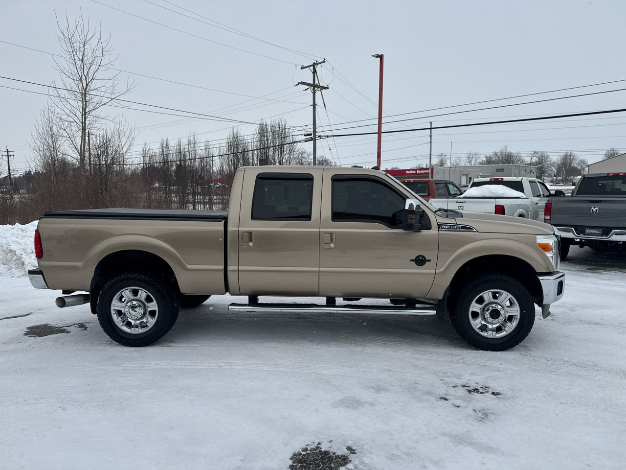 Ford Super Duty F-350 SRW 4WD Crew Cab 156" Lariat 2012