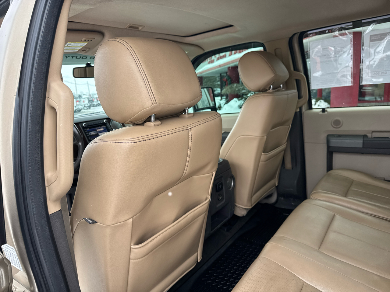 Ford Super Duty F-350 SRW 4WD Crew Cab 156" Lariat 2012