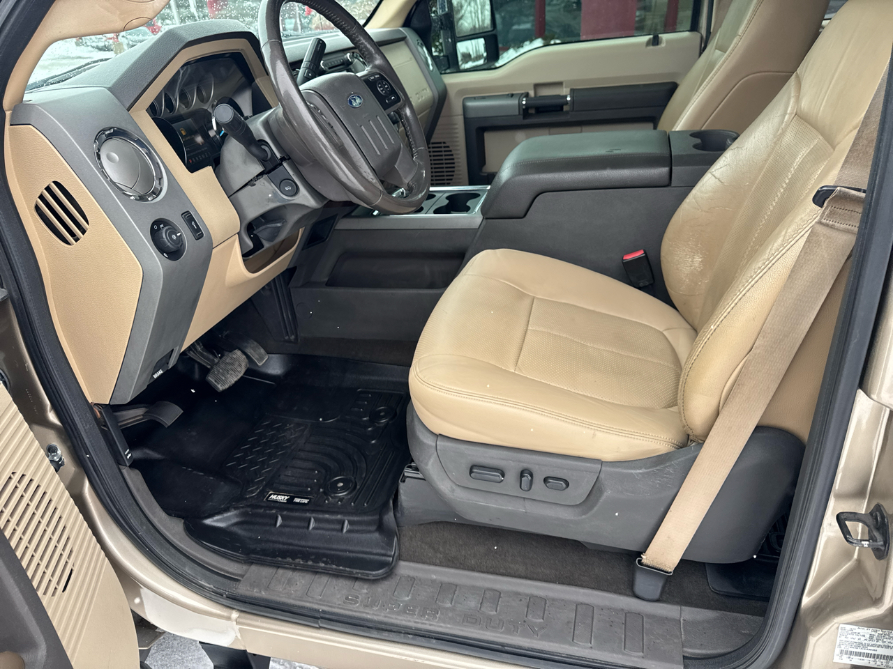 Ford Super Duty F-350 SRW 4WD Crew Cab 156" Lariat 2012